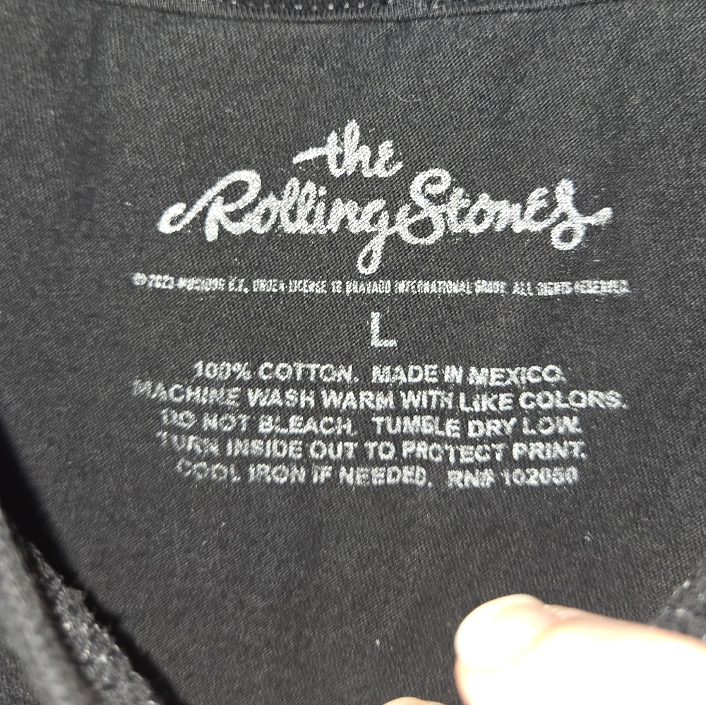 Rolling Stones Black and Red Men's L T-Shirt - Picture 5 of 10